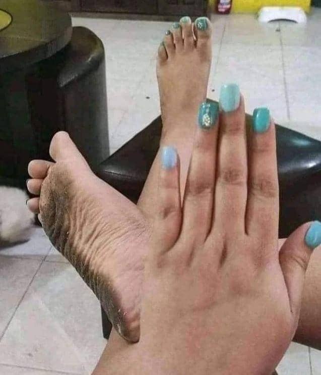 potret orang pamer (instagram.com/rakyat_plus_62)