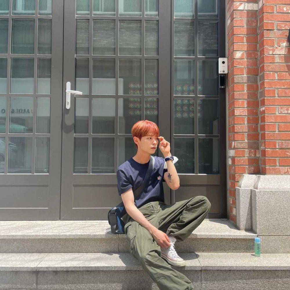 Shin Yechan LUCY (instagram.com/ye___chani)