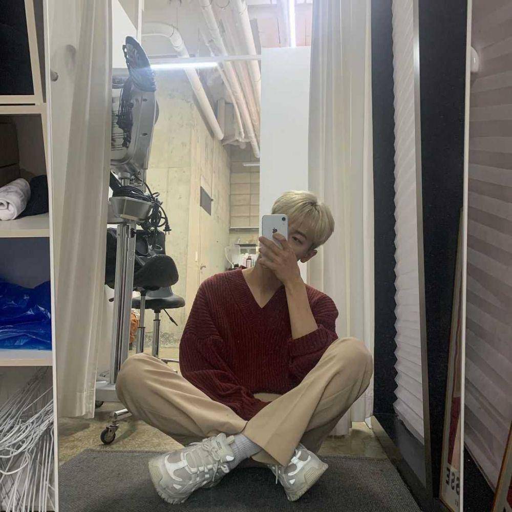 Shin Yechan LUCY (instagram.com/ye___chani)