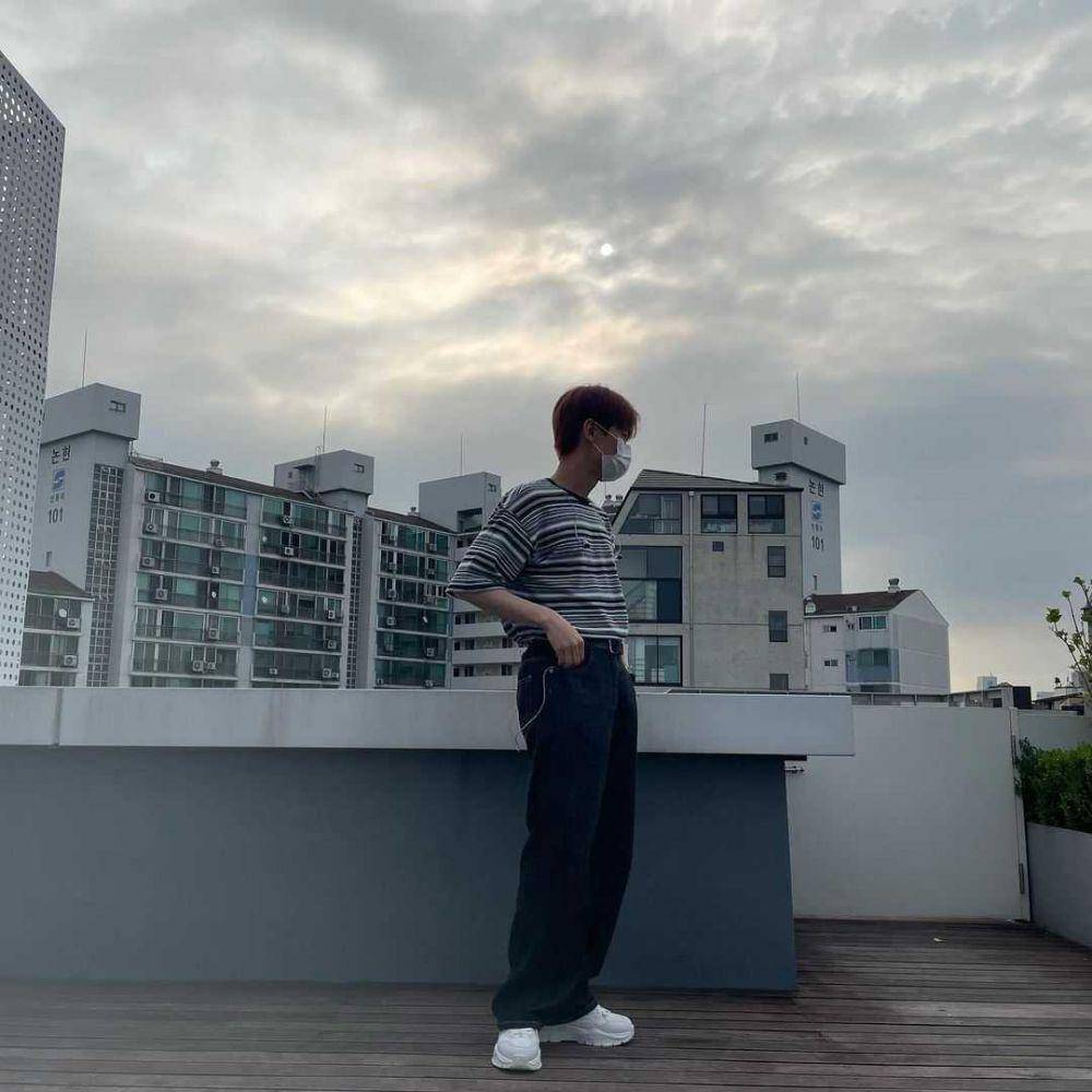 Shin Yechan LUCY (instagram.com/ye___chani)
