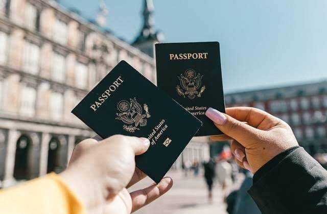 ilustrasi paspor (onlinevisa.com)