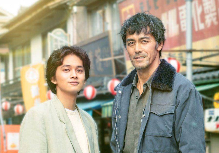 Abe Hiroshi dan Takumi Kitamura (mydramalist.com)
