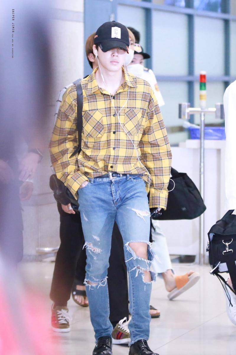 Gaya busana Jimin BTS (bangtan.tumblr.com)