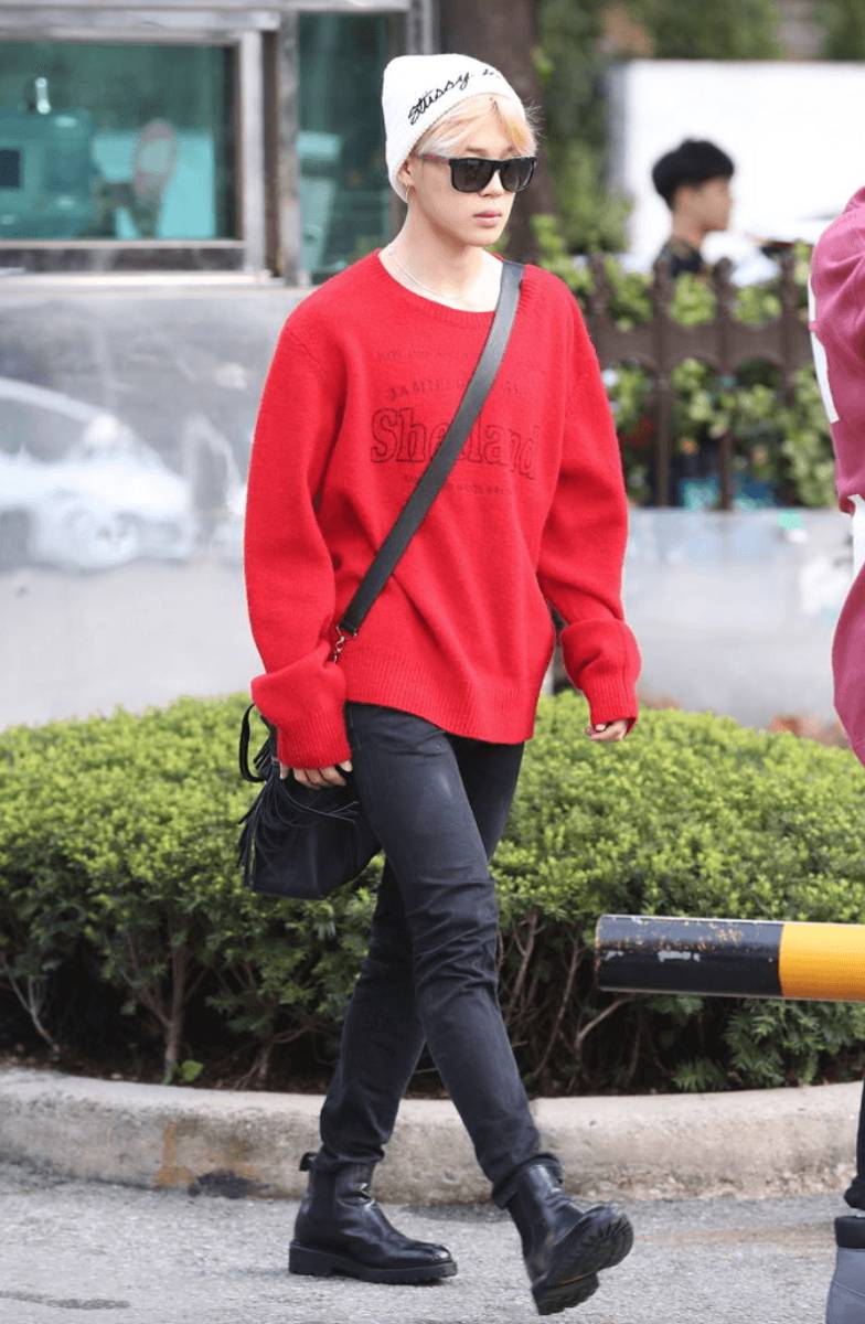 Gaya busana Jimin BTS (koreaboo.com)