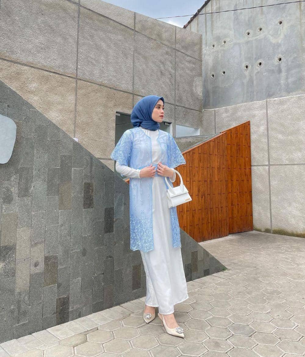 Vina Maulina (instagram.com/vinamaulina)