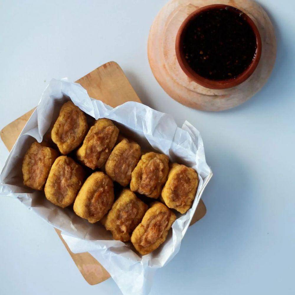 tahu bakso (instagram.com/tabox.in)