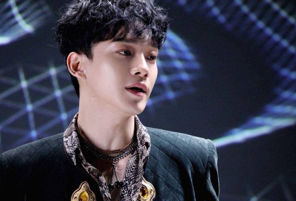 Chen EXO (instagram.com/weareone.exo)