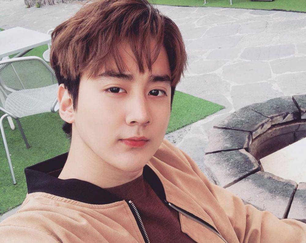 Chunji TEEN Top (instagram.com/teentop_2ch)
