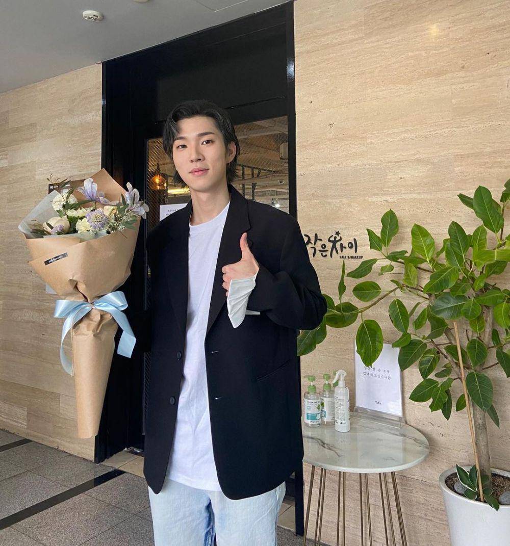 ootd Yoo In Soo (instagram.com/k.a_innsoo)