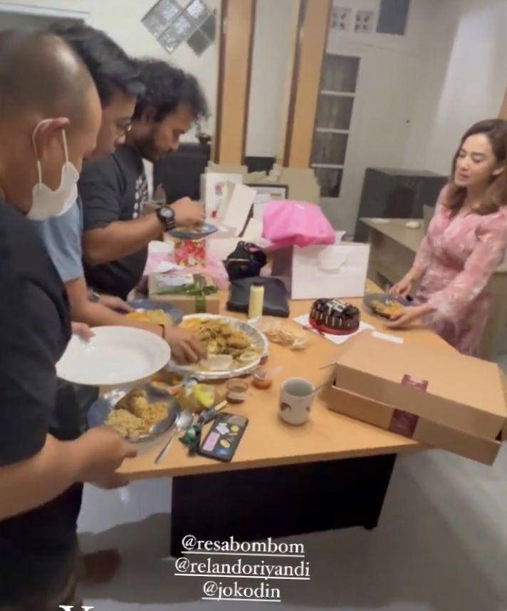 Ulang tahun Citra Monica (Instagram.com/ifanseventeen)