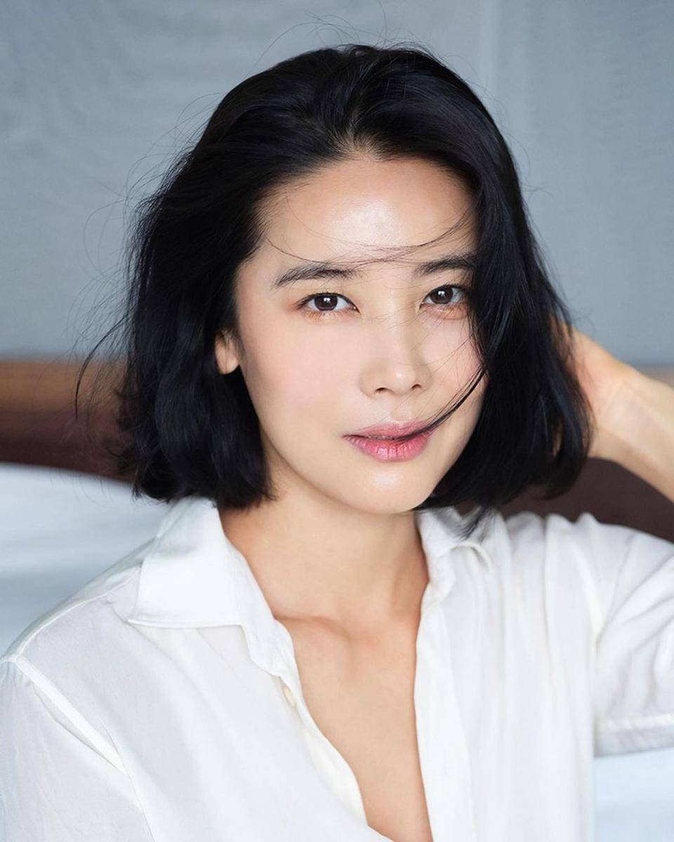 Kim Hyo Sun (instagram.com/maxpowerent)