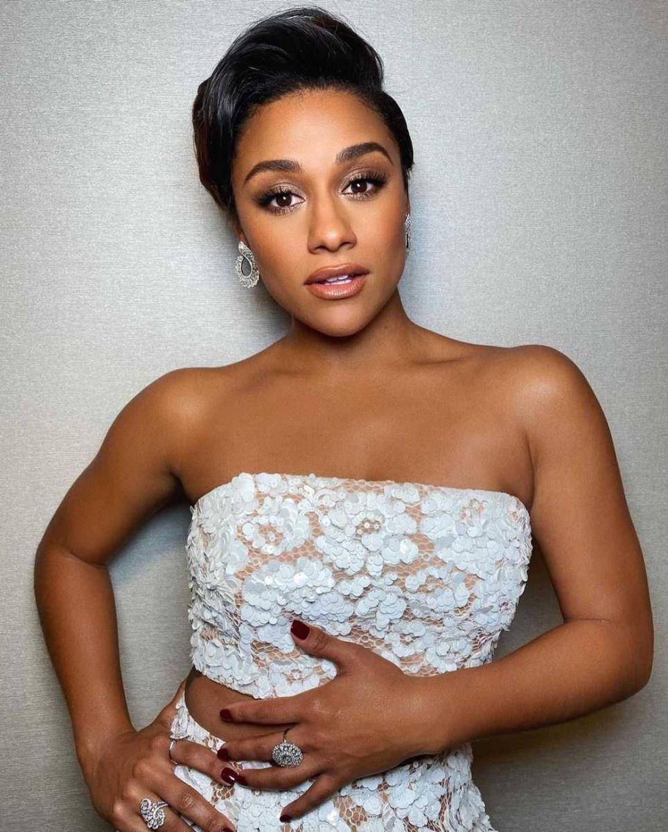 Ariana DeBose (instagram.com/arianadebose)