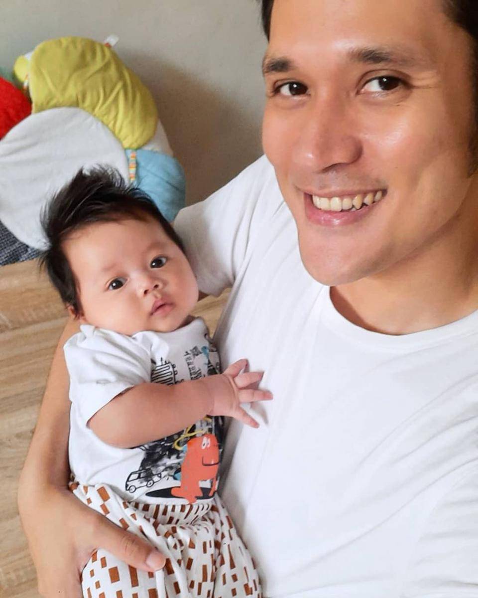 potret keluarga Rully Firmansyah (instagram.com/rully_fiss)