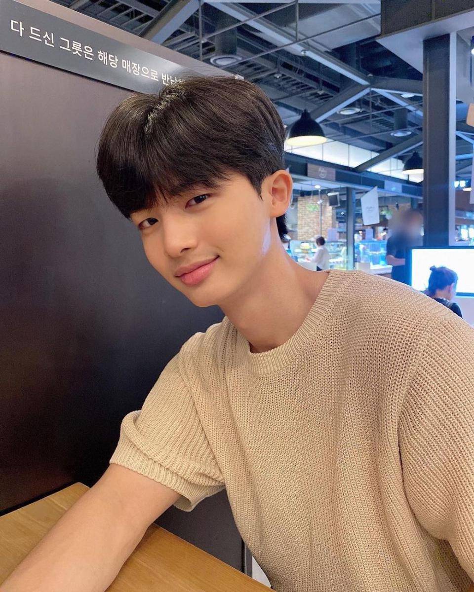 Oh Jae Woon (instagram.com/twin99jw)
