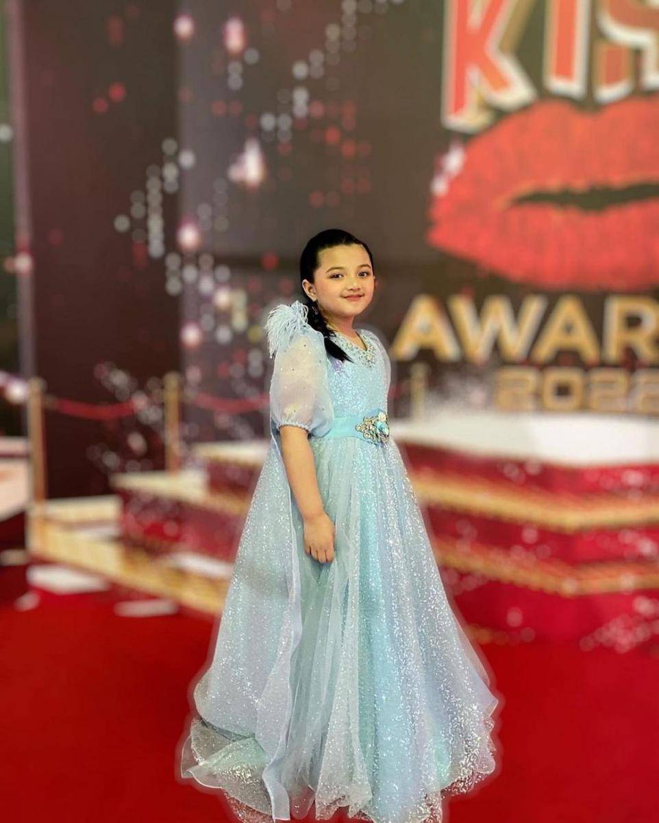 Arsy Hermansyah (instagram.com/queenarsy)