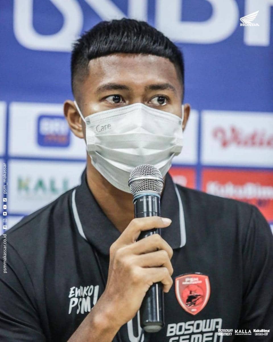 Pemain PSM Makassar, Ganjar Mukti, berbicara dalan sesi jumpa pers virtual jelang laga pekan ke-25 BRI Liga 1 2021/22, Senin 14 Februari 2022. (Instagram.com/psm_makassar)