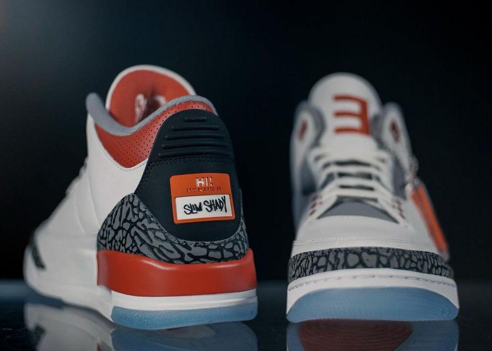 Sneaker Air Jordan 3 x Eminem Jadi Sorotan di Super Bowl, Keren Parah!