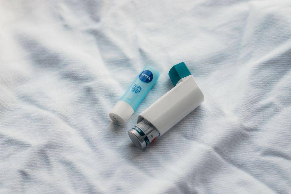 ilustrasi inhaler (unsplash.com/Sahej Brar)