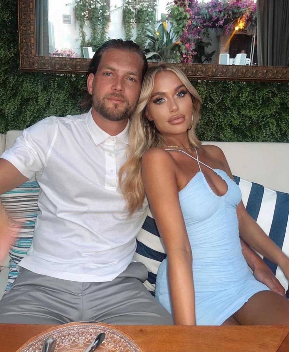 Lottie Tomlinson dan kekasih (instagram.com/lottietomlinson)