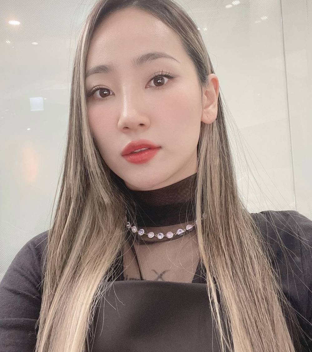 HA:TFELT alias Yeeun eks Wonder Girls (instagram.com/hatfelt)