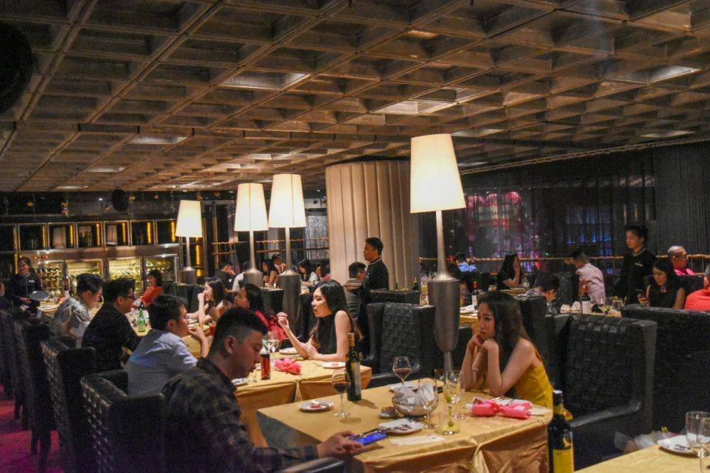 Suasana pengunjung JW Marriott Hotel Medan (Dok. Istimewa)