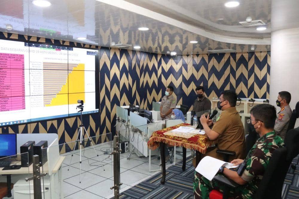 Wali Kota Medan, Muhammad Bobby Afif Nasution saat melakukan rakor secara virtual (Dok. Istimewa)