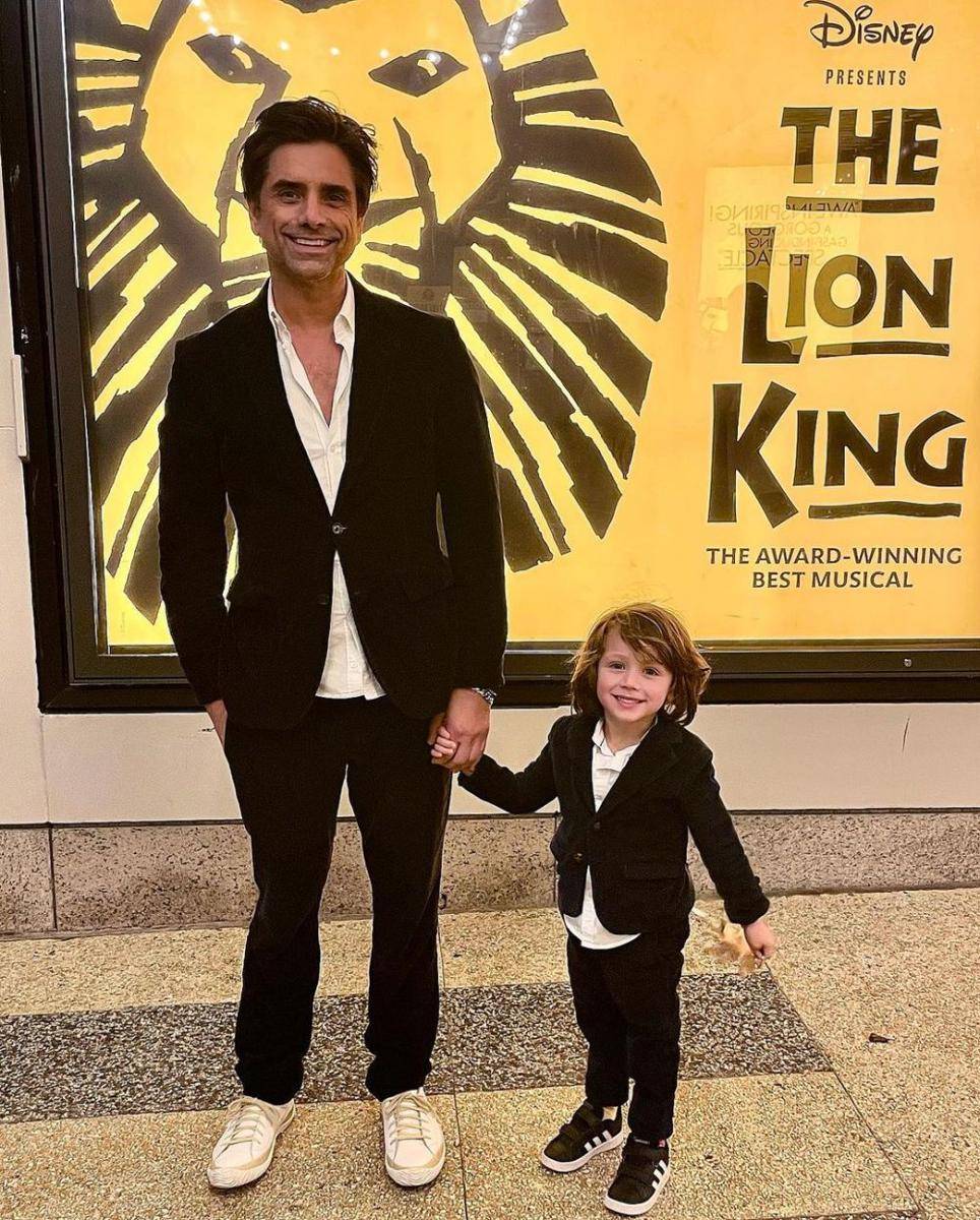 John Stamos dan anaknya (instagram.com/johnstamos)