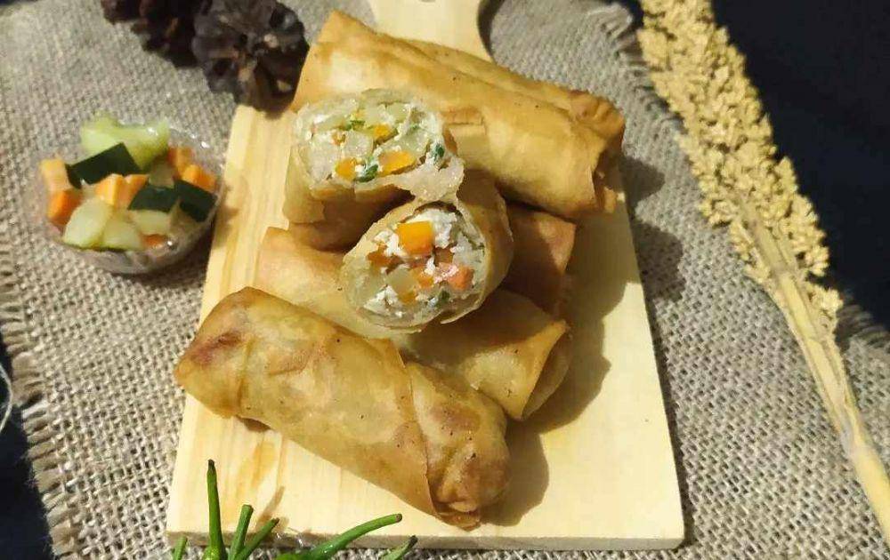 Lumpia sayur (instagram.com/agungsusi_2982)