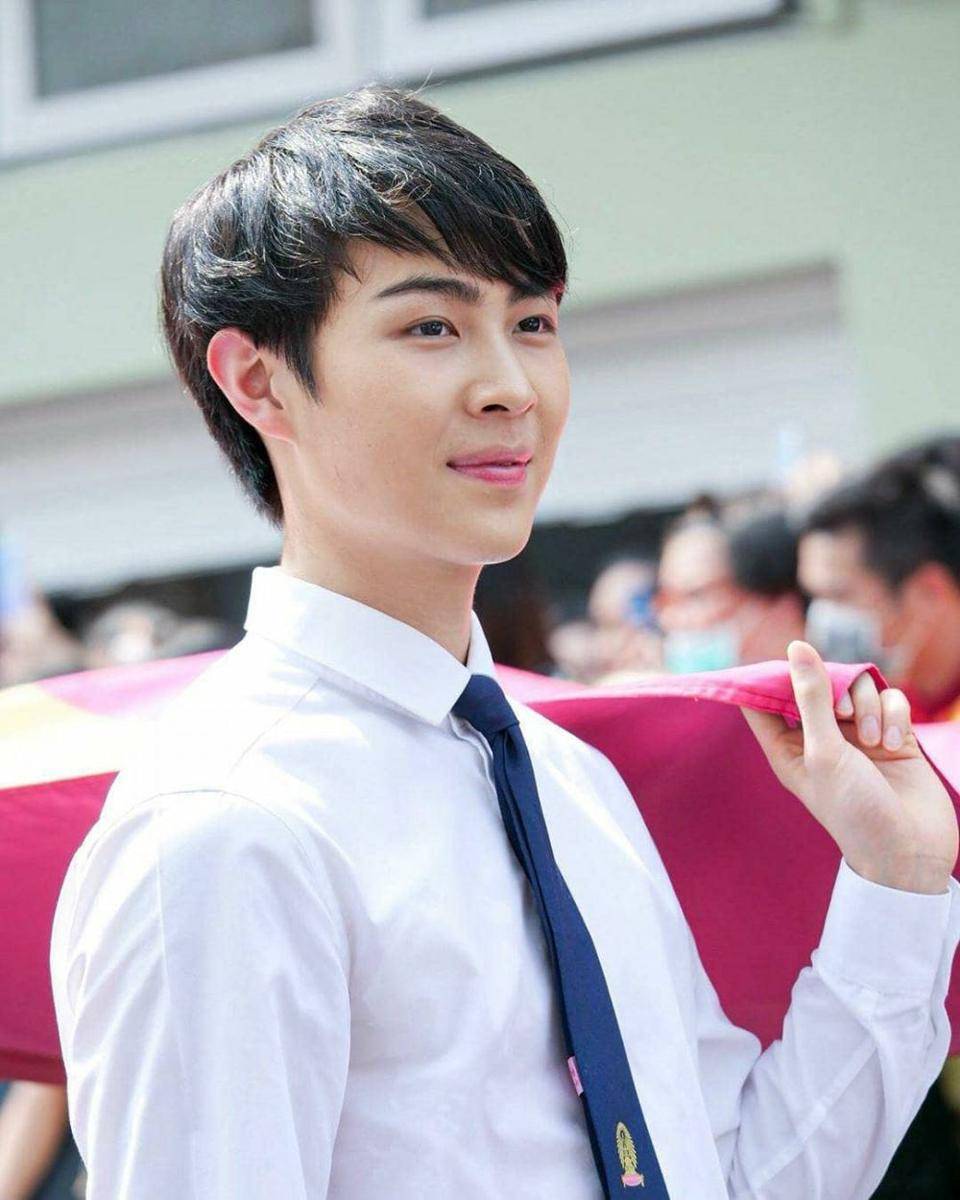 Boom Krittapak (instagram.com/realboomkrittapak)