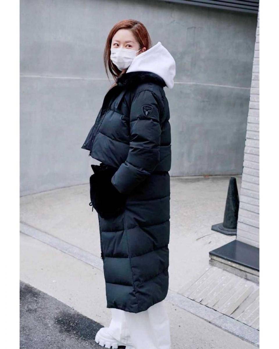 Go Hyun Jung (instagram.com/kohyunjung_serenity)