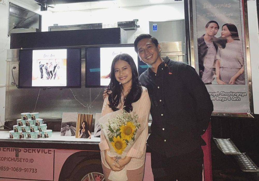 cuplikan penampilan Hanggini dan Roy Sungkono di Geez and Ann the Series (dok. MVP Entertainment/Geez and Ann the Series)