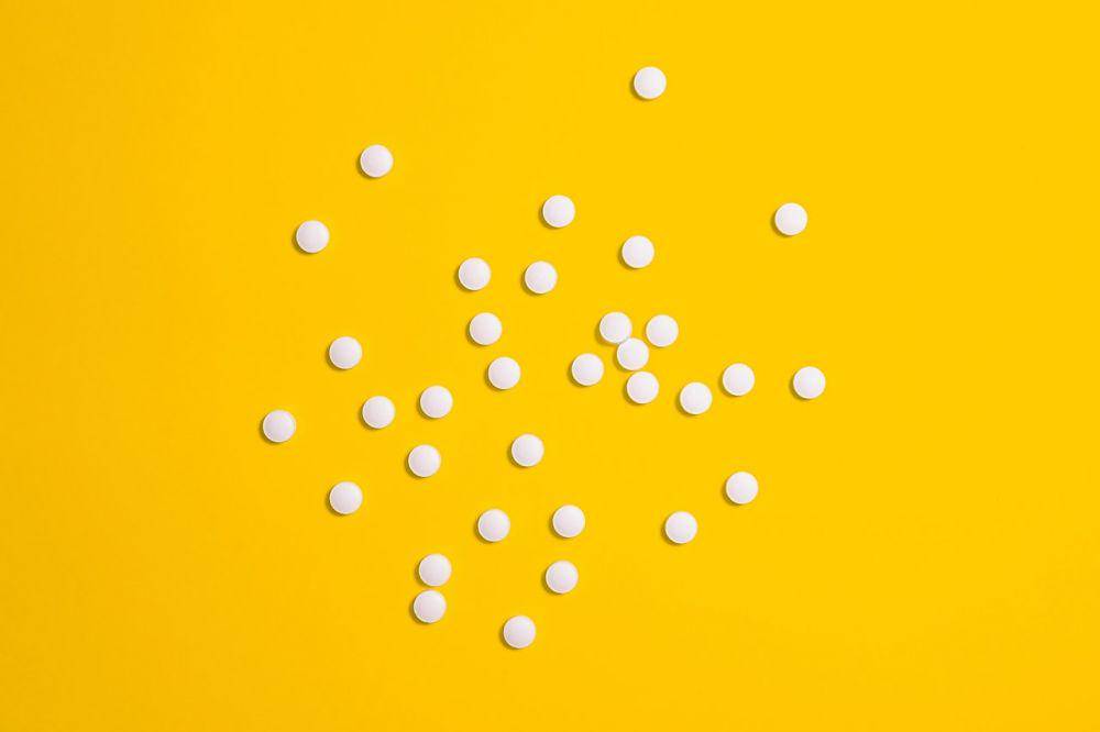 ilustrasi tablet sublingual (pexels.com/Anna Shvets)