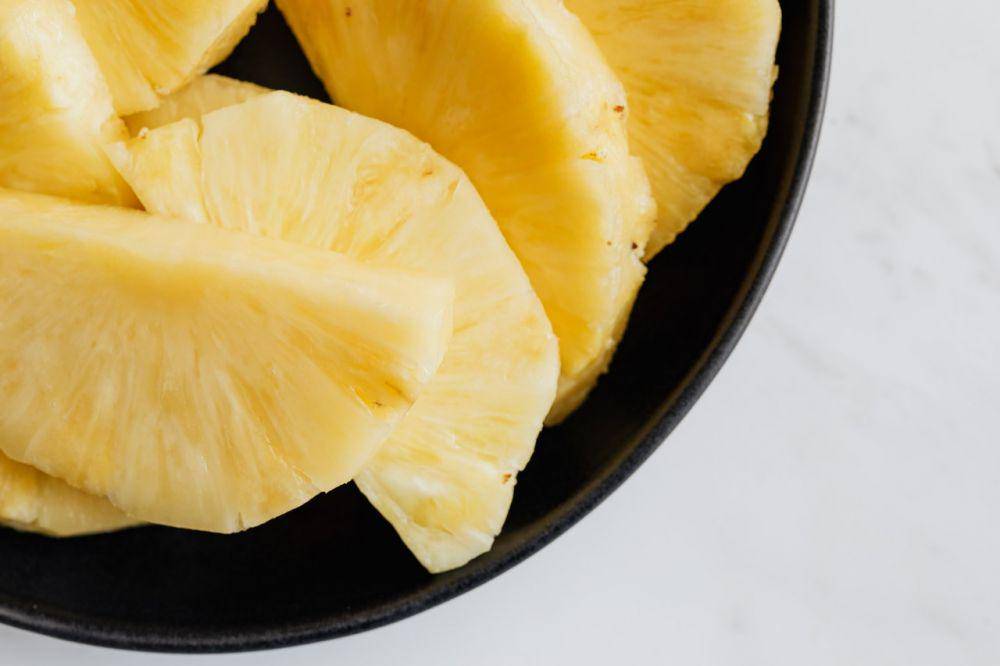 ilustrasi buah nanas (pexels.com/Karolina Grabowska)