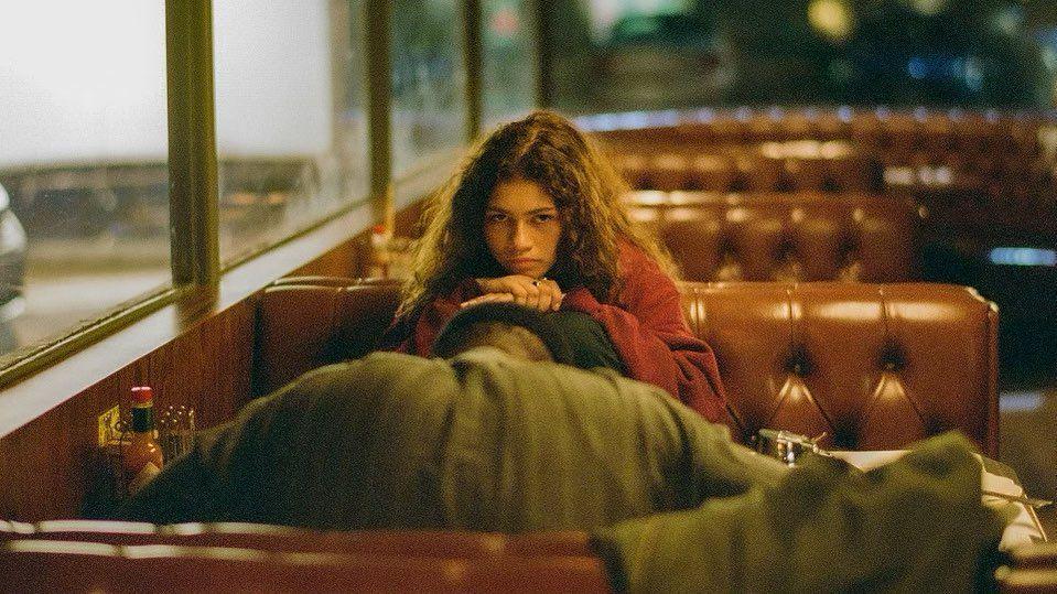 10 Potret Zendaya Perankan Rue, Totalitas dalam Serial Euphoria!