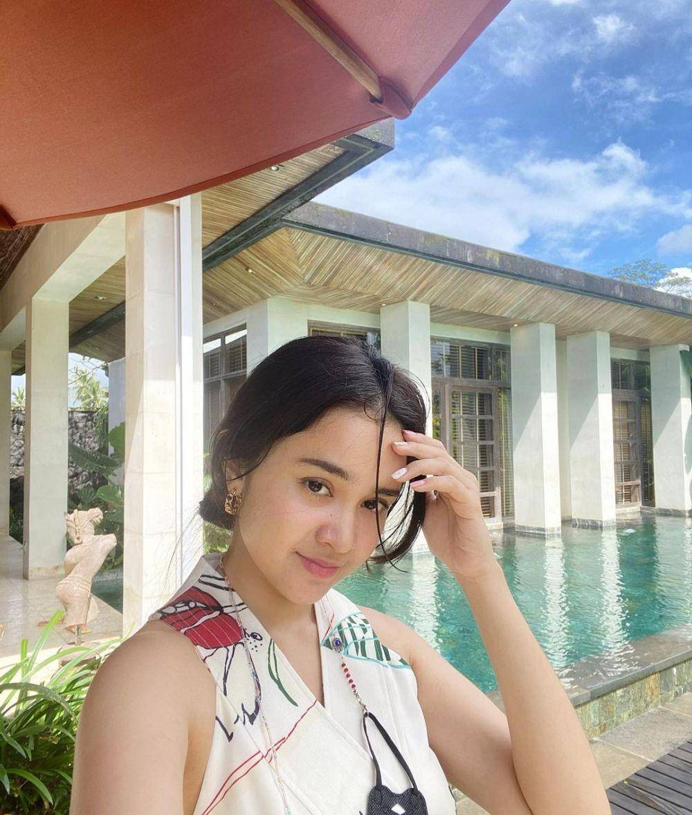 Michelle Ziudith (instagram.com/michelleziu)
