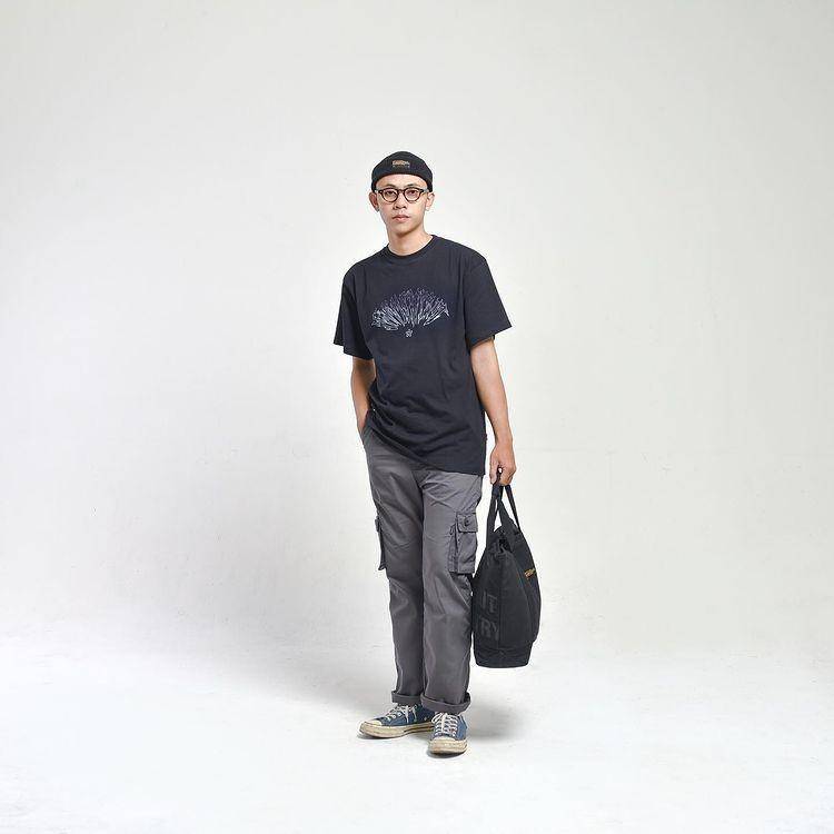 Celana kargo pria (instagram.com/hammerstoutdenim)