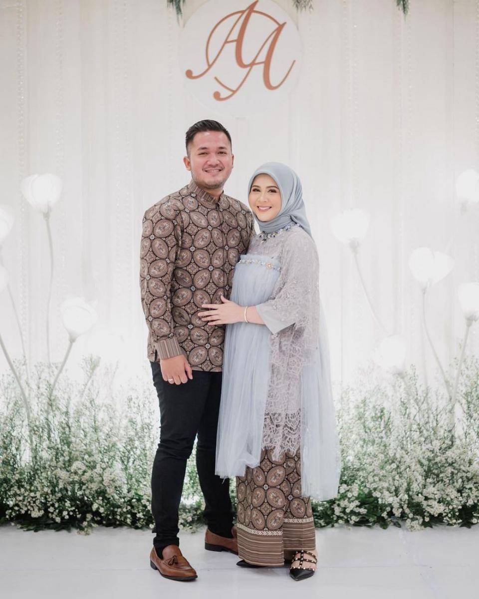 Rok batik untuk kondangan. (instagram.com/kesharatuliu05)