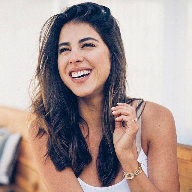 Daniella Monet (instagram.com/daniellamonet)