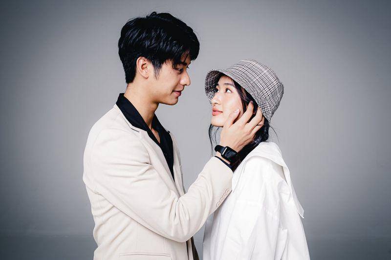 August Vachiravit dan Eye Kamolned (mydramalist.com)