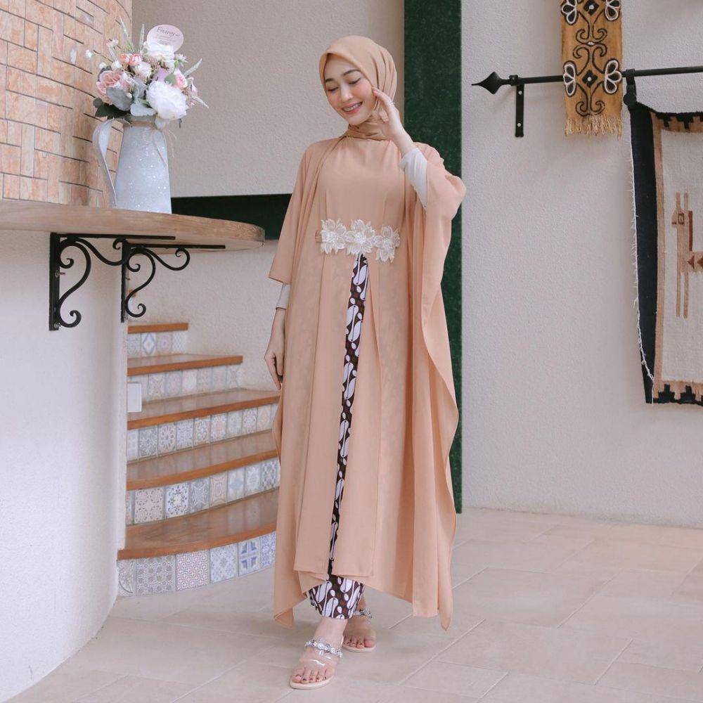 Rok batik untuk kondangan. (instagram.com/sin.sr)