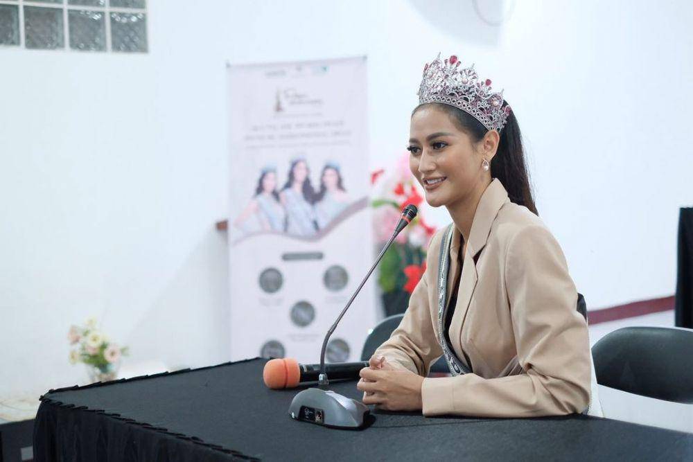 Ayu Maulida (Instagram.com/officialputeriindonesia)