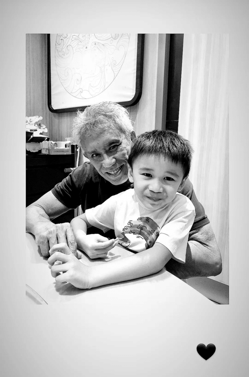 Ayah mertua Laura Basuki bersama anaknya, Owen Sanjaya (instagram.com/laurabas)