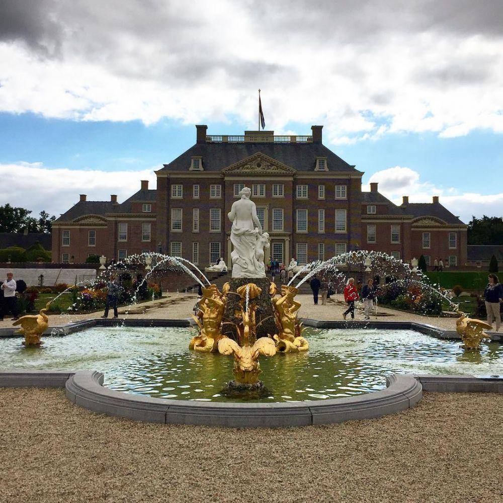 potret Het Loo Palace (instagram.com/nhonpangkey)