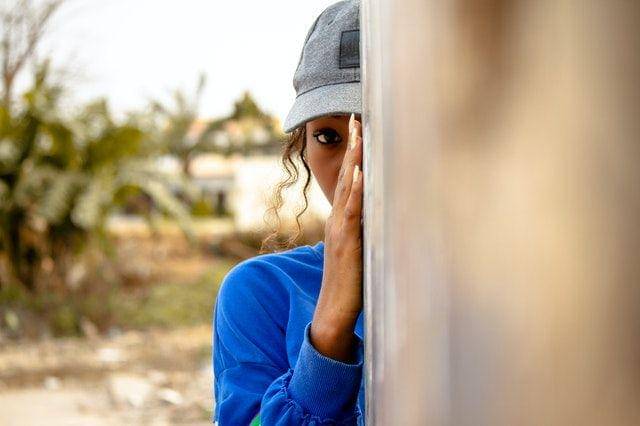 Ilustrasi orang curiga (pexels.com/Wayne Fotografias)