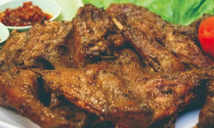 www.jalanjalanenak.com
