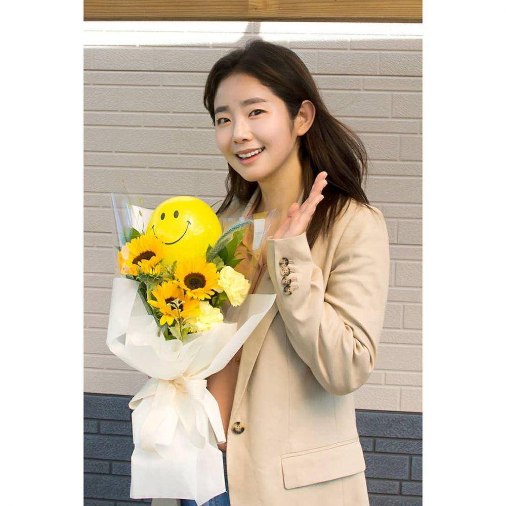 Im Hwa Young (instagram.com/yooborn_official)
