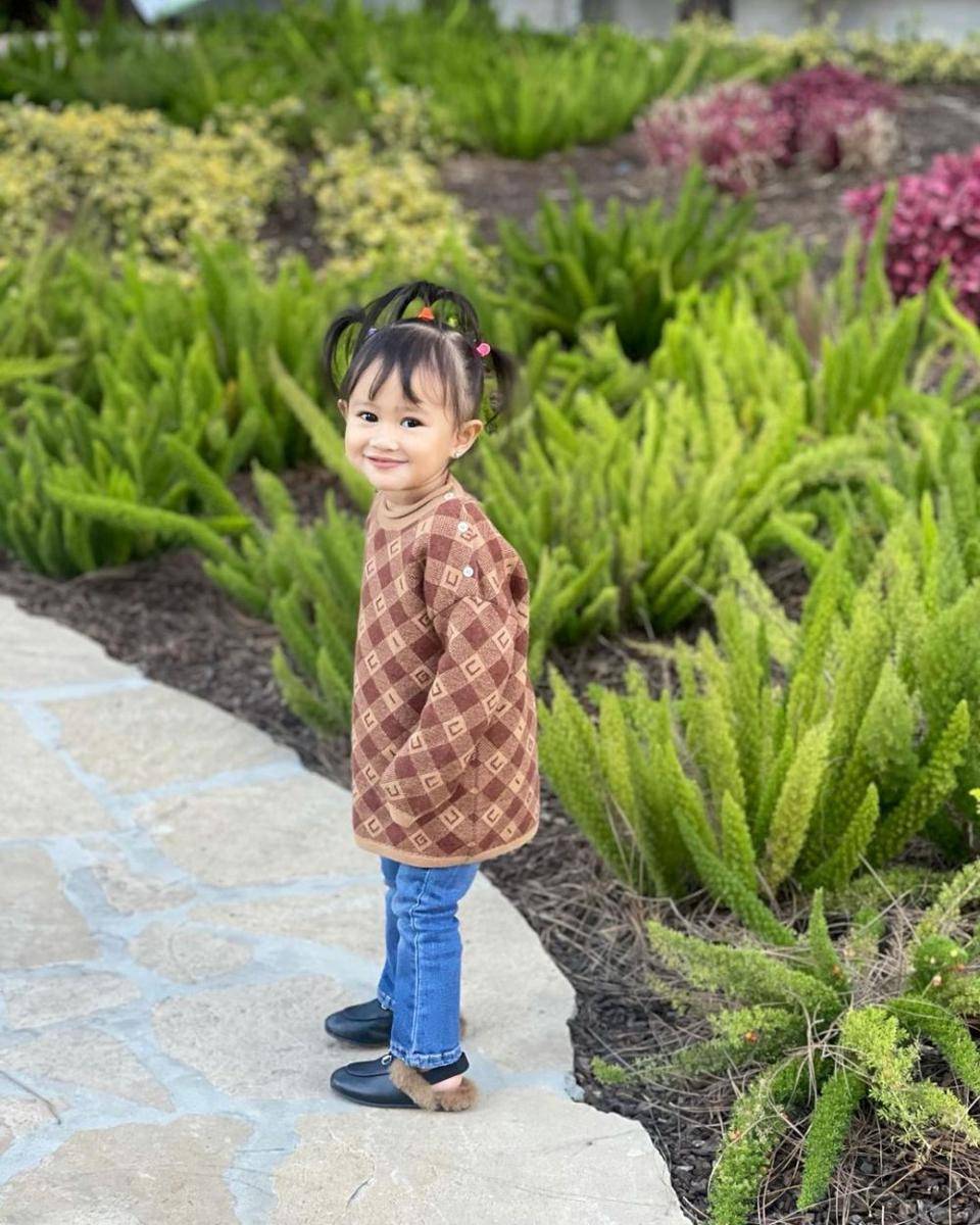 potret Khalisa Aghnia Bahira, anak Kartika Putri dan Habib Usman (instagram.com/kartikaputriworld)