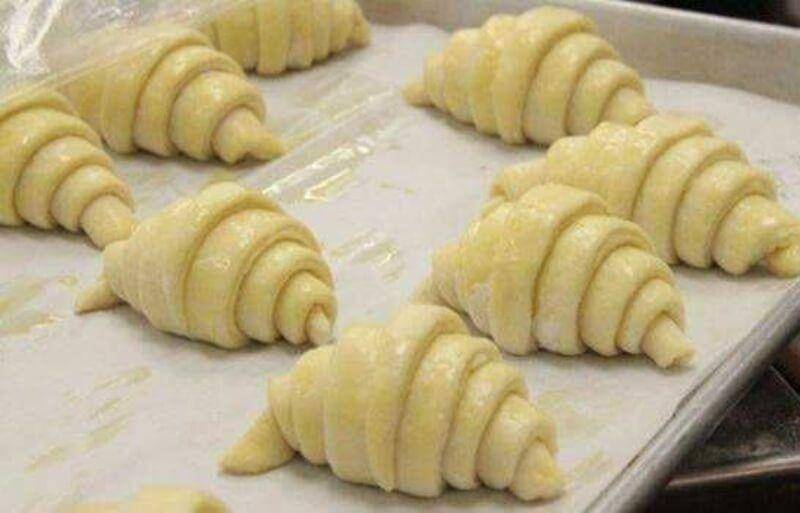 Cara Bikin Croissant Cuma Pakai Dua Bahan (ice.edu)