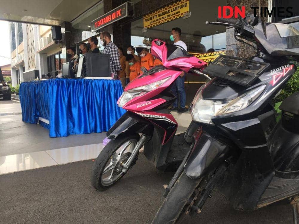 Polisi Bongkar Sindikat Penjualan 150 Motor Curian Modus STNK Palsu