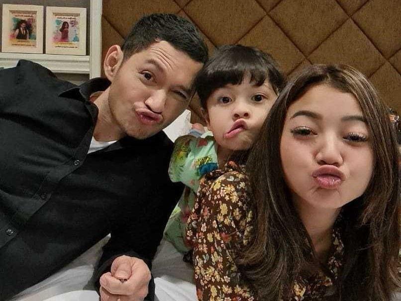 Terpapar Covid-19, 10 Potret Ceria Pemeran Rena di Ikatan Cinta